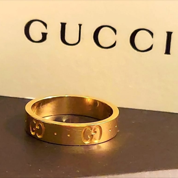 Authentic Gucci GG ICON yellow Gold Ring - Picture 3 of 8